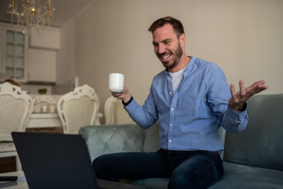 Un informaticien a automatisé son travail lui permettant de travailler 10 minutes par jour (Crédit : Getty Images)