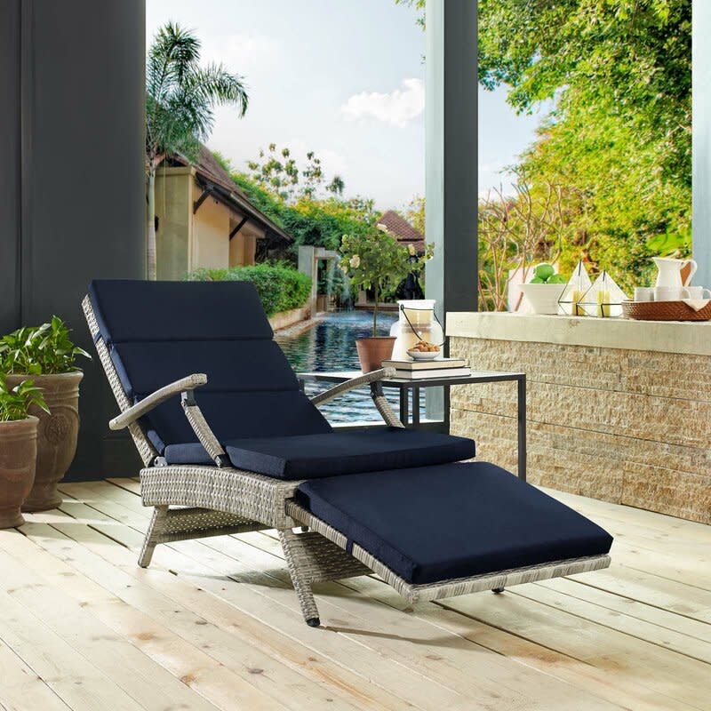 <p><a href="https://go.redirectingat.com?id=74968X1596630&url=https%3A%2F%2Fwww.wayfair.com%2Foutdoor%2Fpdp%2Febern-designs-levick-reclining-chaise-lounge-with-cushion-w001574162.html&sref=https%3A%2F%2Fwww.housebeautiful.com%2Fshopping%2Ffurniture%2Fg32212188%2Fbest-pool-lounge-chairs%2F" rel="nofollow noopener" target="_blank" data-ylk="slk:Shop Now;elm:context_link;itc:0;sec:content-canvas" class="link ">Shop Now</a></p><p>Levick Reclining Chaise</p><p>wayfair.com</p><p>$428.59</p>