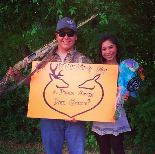 Guns + dead deer = love