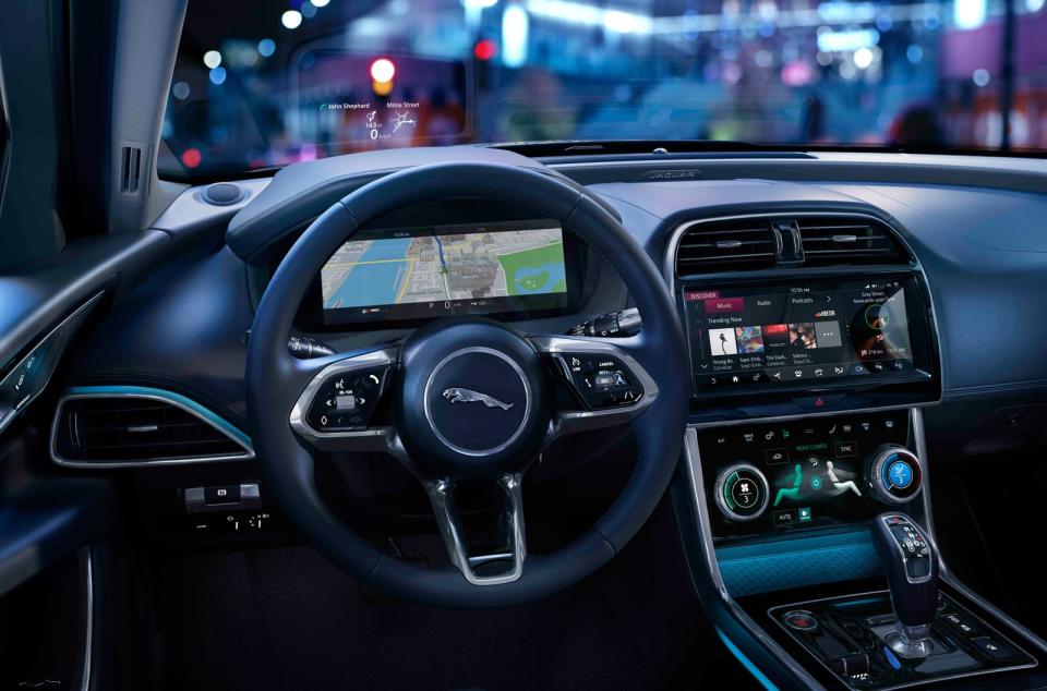 Jaguar 2020 XE interior