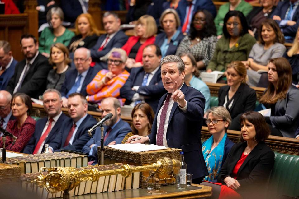 2023年3月22日，英國工黨領袖凱爾·斯塔默 (Keir Starmer) 在下議院發言。攝：UK Parliament//Handout via Reuters/达志影像