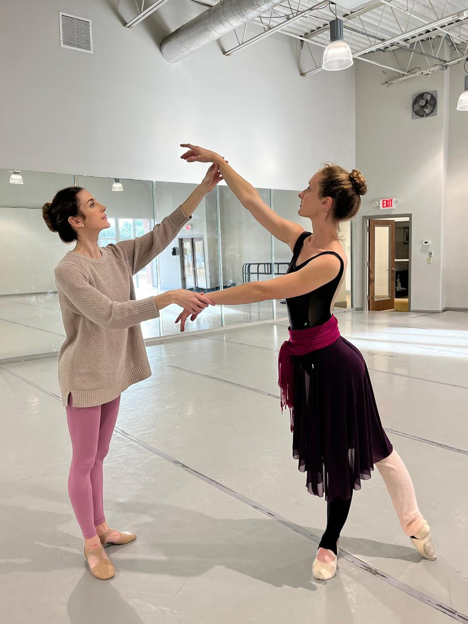 Tallahassee Ballet dancers work on choreography for "Intimate," a new ballet being presented Nov. 9-11, 2024.
