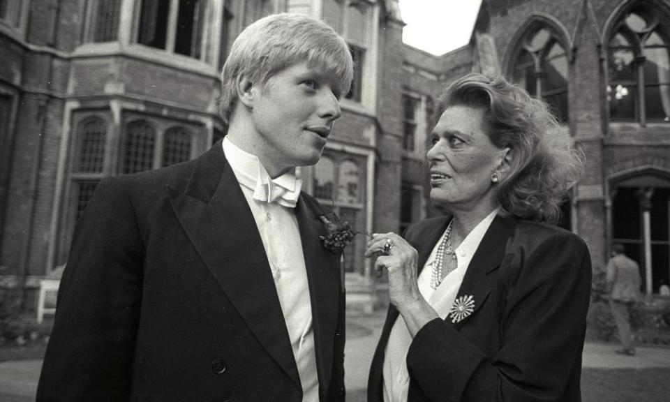 Greek minister Melina Mercouri with Boris Johnson in 1986