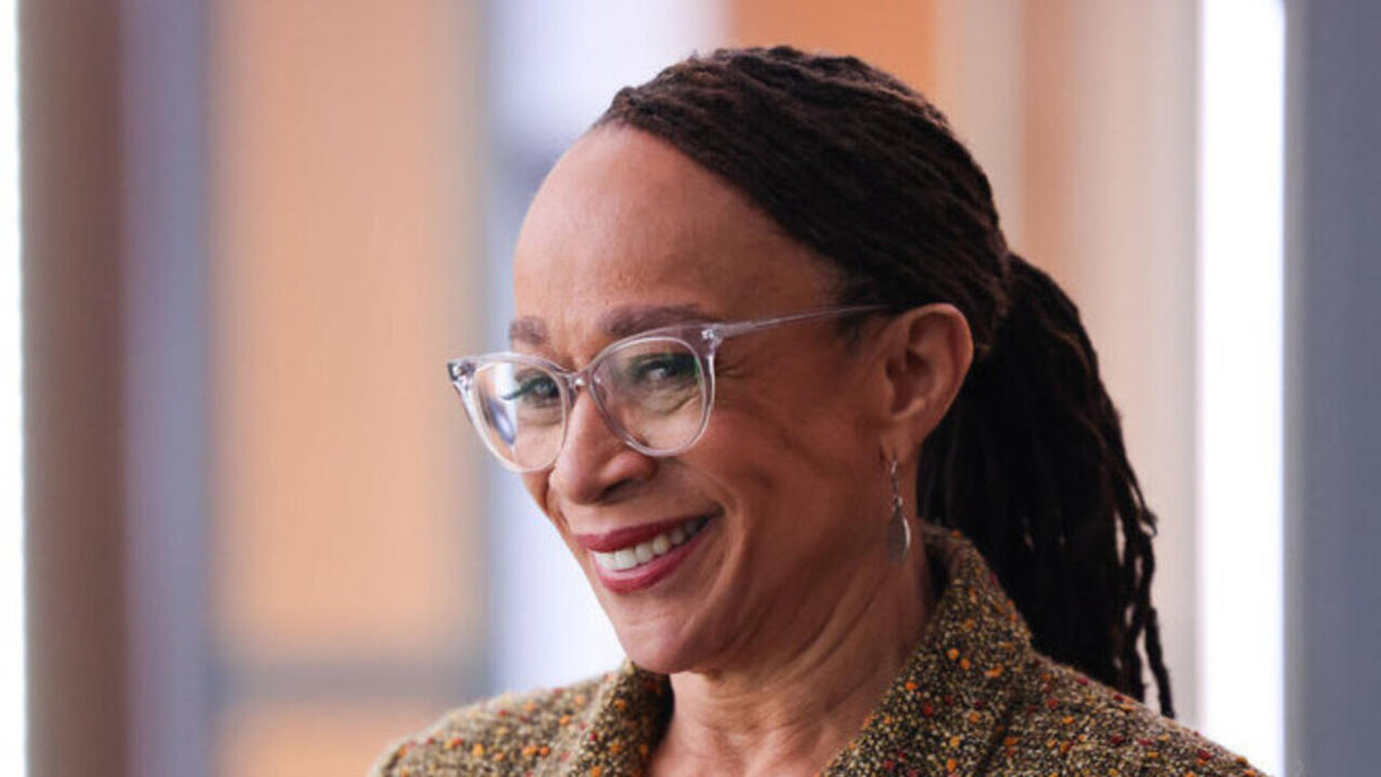  S. Epatha Merkerson as Goodwin in Chicago Med Season 9. 