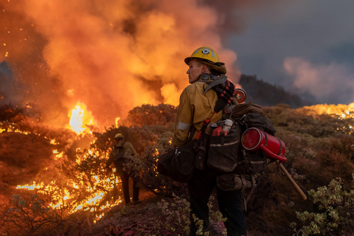 Californias Caldor fire firefighter Michael Nigro/Pacific Press/LightRocket via Getty Images