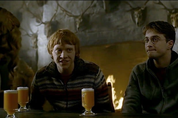 Harry Potter butterbeer scene