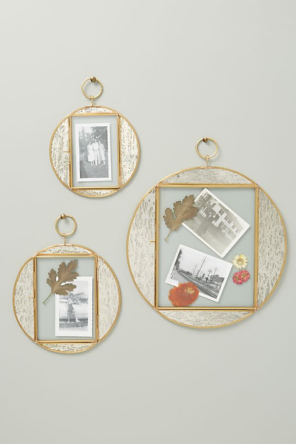 Estelle Hanging Frame 