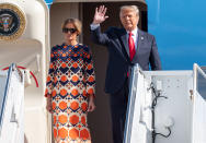 <p>Hours later, the outgoing president and his wife — in a different, brighter ensemble — touched down near his private Mar-a-Lago Club in Palm Beach, Florida. </p>