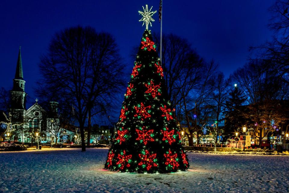 New Jersey: The Morristown Christmas Tree