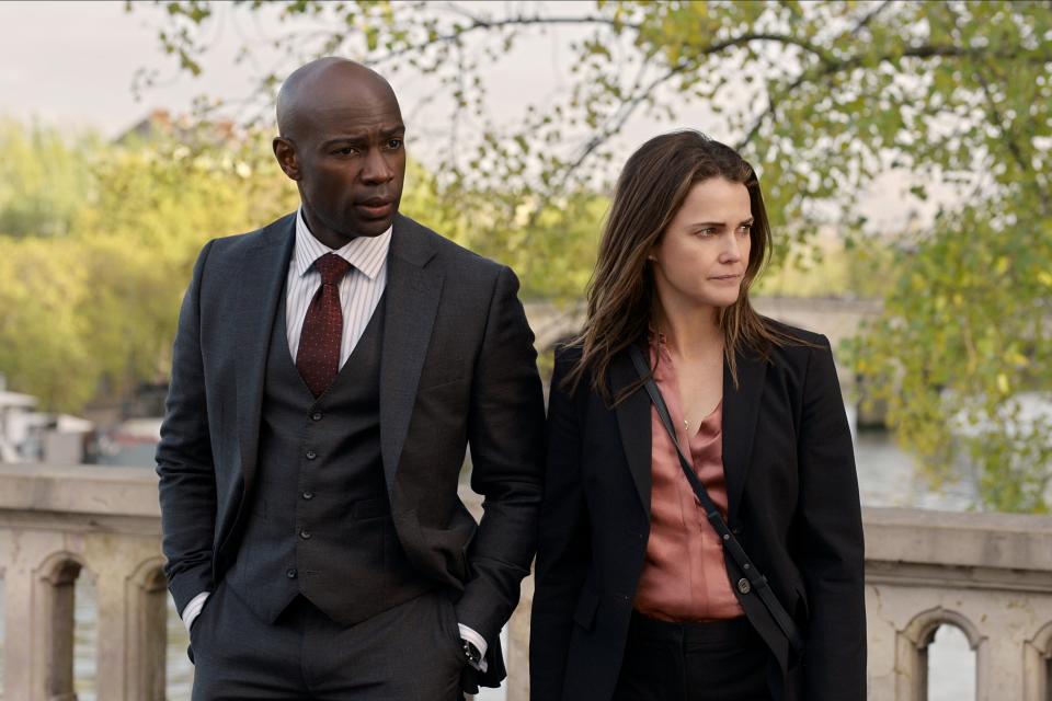 (L to R) David Gyasi as Austin Dennison, Keri Russell as Kate Wyler in episode 108 of The Diplomat. (Netflix)