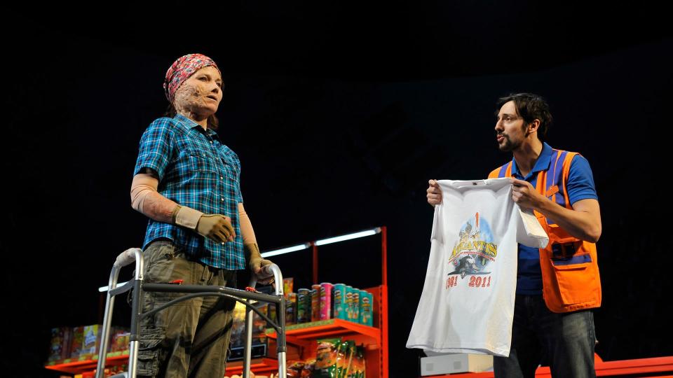 Kate Fleetwood as Jess and Ralf Little as Stevie in the National Theatre's production of Lindsey Ferrentino's Ugly Lies the Bone d