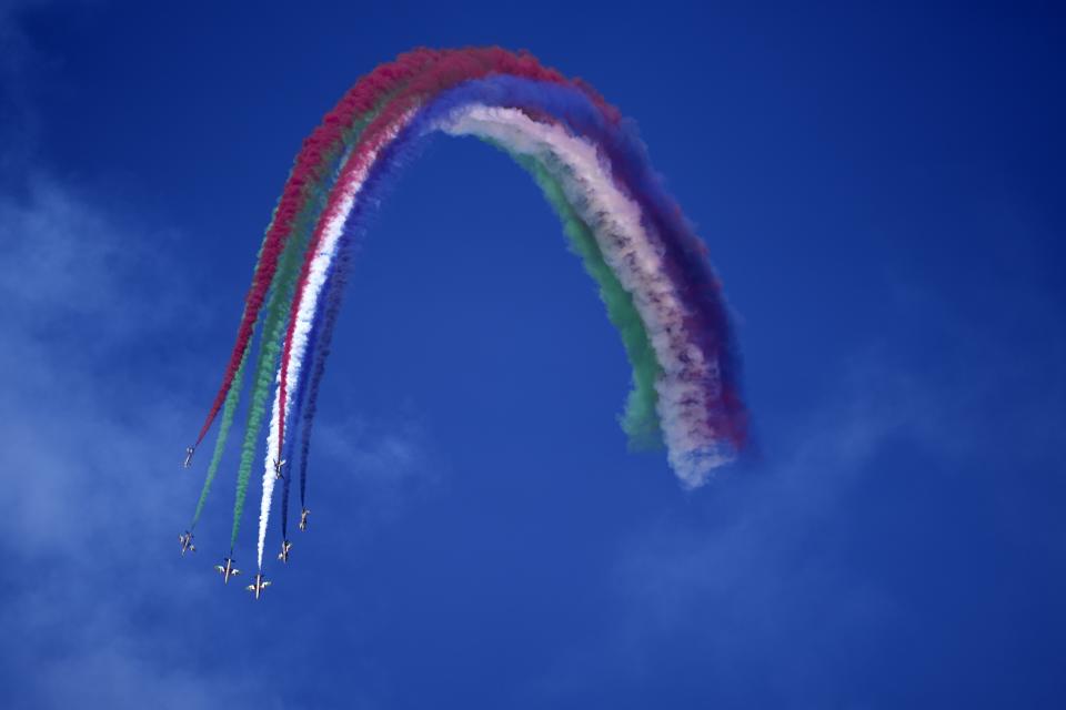 "Al Fursan", or the Knights, a UAE Air Force aerobatic display team, perform during second day of the Dubai Air Show, United Arab Emirates, Tuesday, Nov. 14, 2023. (AP Photo/Kamran Jebreili)