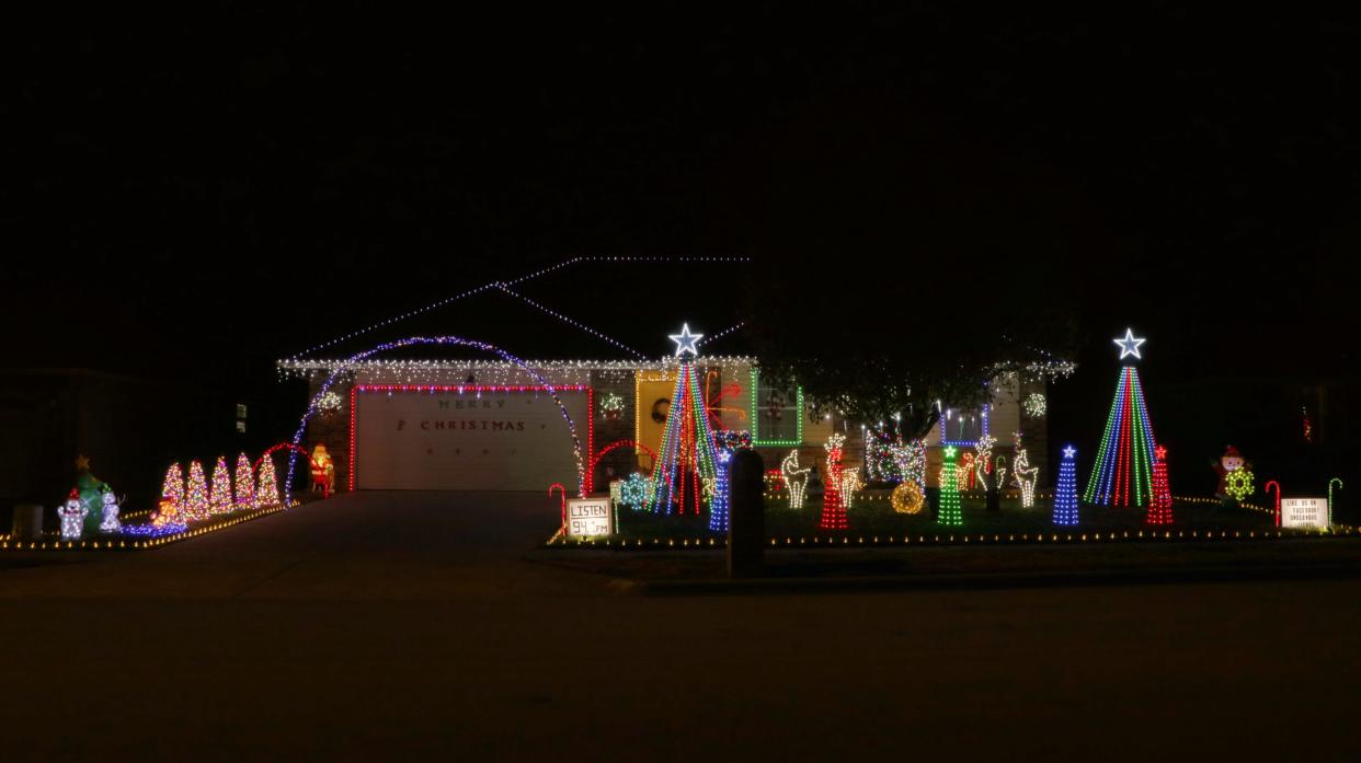 Christmas decorations at Cole Underwood's home at 349 S. Mahn Ave. in 2023.