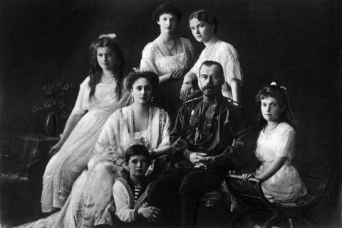 <p>The <a rel="nofollow noopener" href="http://www.townandcountrymag.com/society/tradition/a8072/russian-tsar-execution/" target="_blank" data-ylk="slk:Russian Empire;elm:context_link;itc:0;sec:content-canvas" class="link ">Russian Empire</a> was still intact. </p>