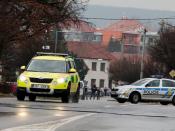 Krankenwagen und Polizei am Tatort in Uhersky Brod. Foto: Radek Salaquarda
