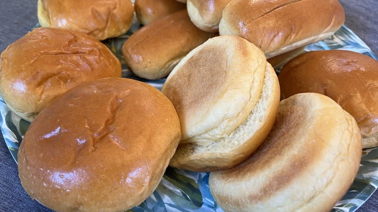 Plate of hamburger buns