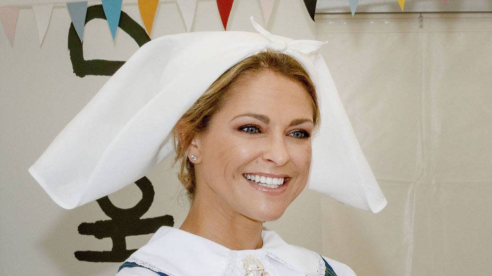 Am schwedischen Nationalfeiertag Anfang Juni trug Prinzessin Madeleine die traditionelle Tracht ihres Landes (Bild: imago images / PPE)