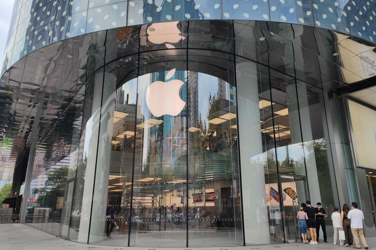 SHANGHAI, CHINA - AUGUST 29, 2022 - An Apple store is seen in Shanghai, China, on Aug 29, 2022. Apple has announced a 