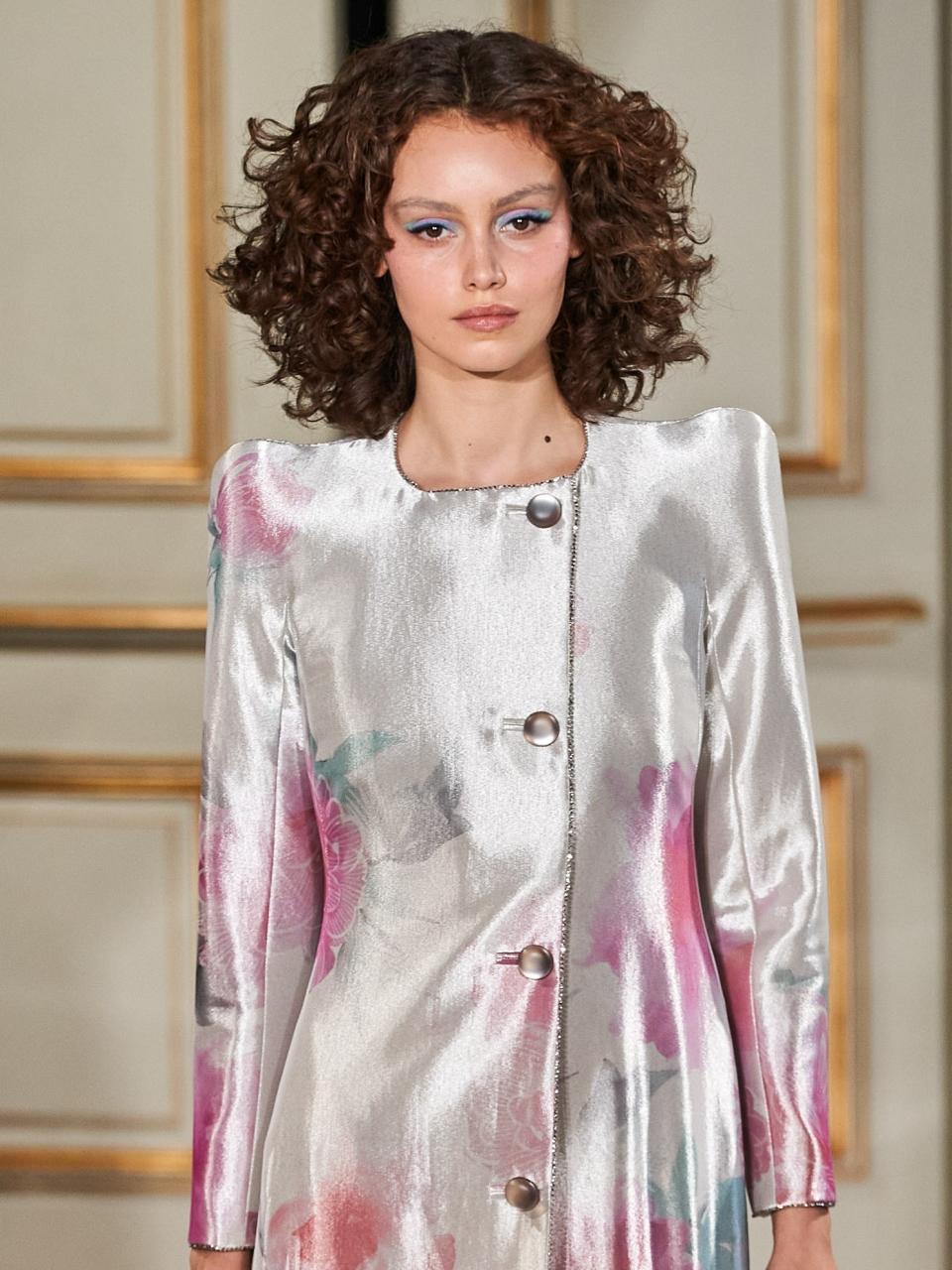 <cite class="credit">Photo: Alessandro Lucioni / Gorunway.com</cite>