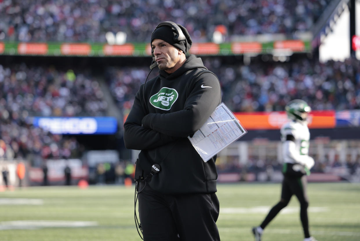 New York Jets head coach Robert Saleh has a tough decision to make. (Photo by Fred Kfoury III/Icon Sportswire via Getty Images)