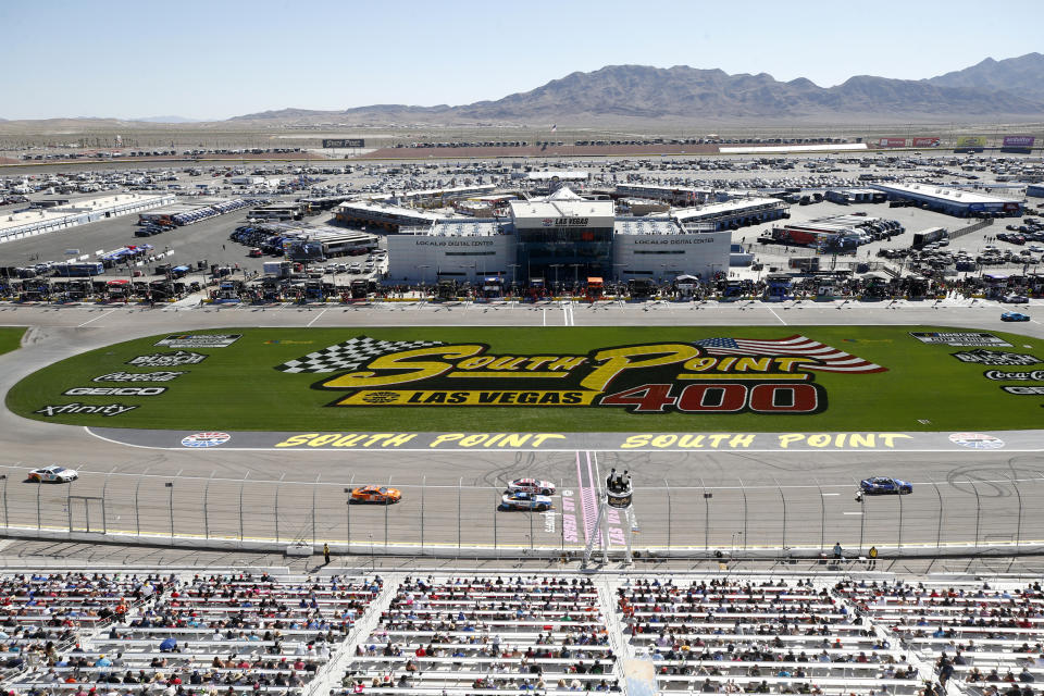 Drivers race during a NASCAR Cup Series auto race, Sunday, Oct. 15, 2023, in Las Vegas. (AP Photo/Steve Marcus)