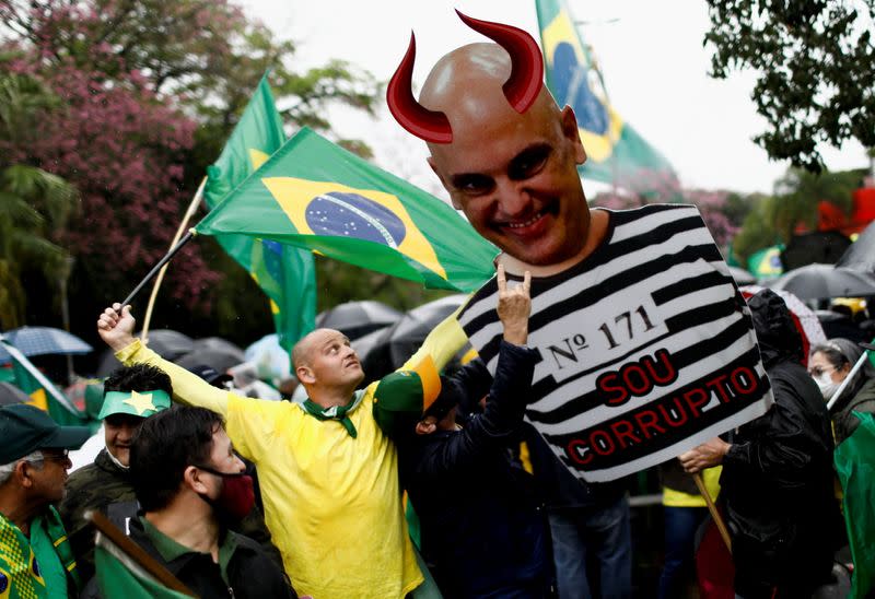 President Bolsonaro's supporters march in support of his attacks on the country's Supreme Court, in Porto Alegre