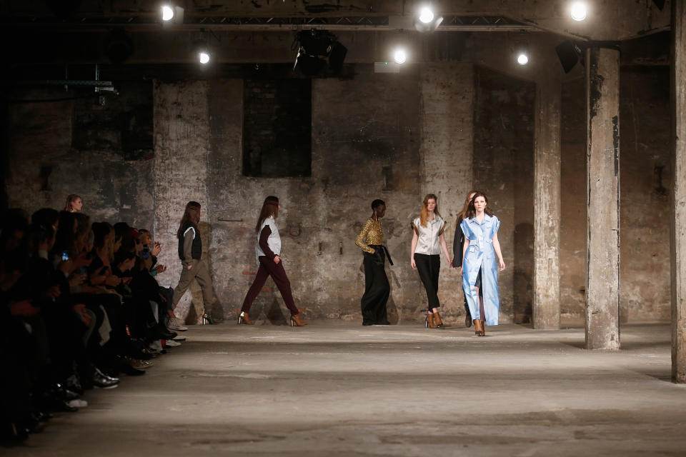 Fashion Show in der Halle des legendären Technoclubs Berghain. (Bild Getty Images)