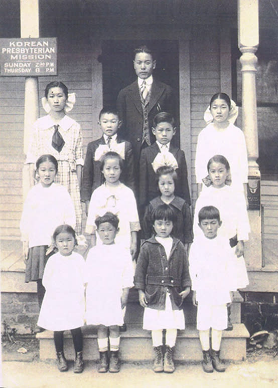 Children from a Korean class stand for a photo at the Korean mission in Pachappa Camp in Riverside, Calif., in the mid-1910s. (Courtesy University of California, Riverside)