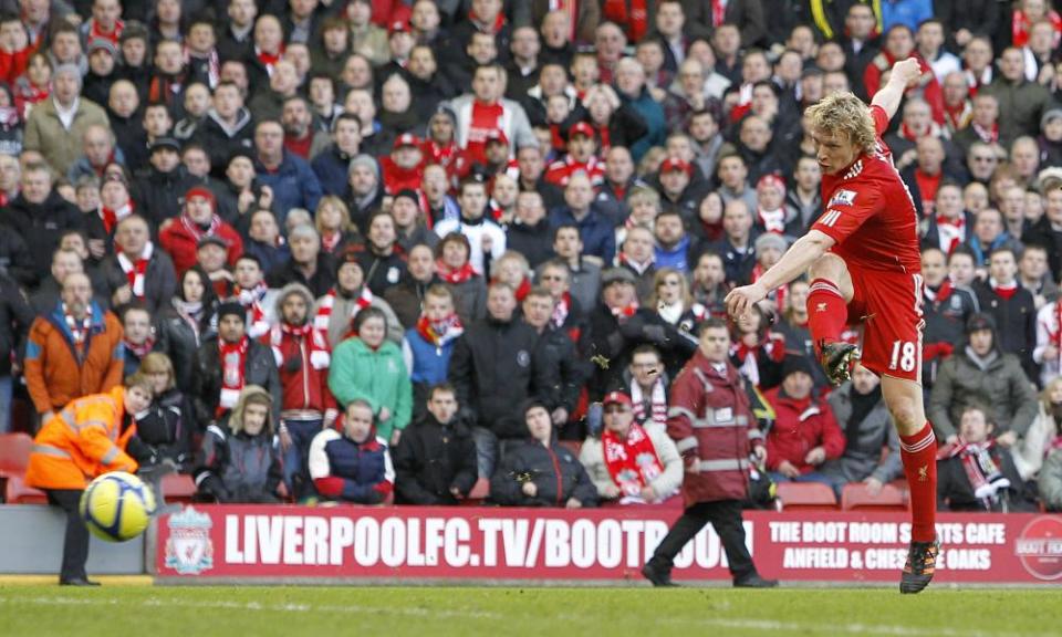 Dirk Kuyt scores Liverpool’s second goal in the 2012 FA Cup tie against Manchester United