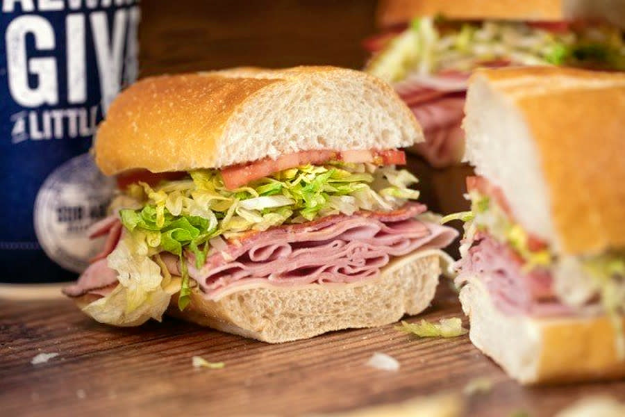 <b>Photo: Jersey mike's subs/<a href="https://yelp.com/biz_photos/jersey-mikes-subs-henderson?utm_campaign=4b72a17a-74c0-4181-836e-b2ed88ffad58%2C511a3a9b-4aae-48ae-9408-b4fa30d5fe98&utm_medium=81024472-a80c-4266-a0e5-a3bf8775daa7" rel="nofollow noopener" target="_blank" data-ylk="slk:Yelp;elm:context_link;itc:0;sec:content-canvas" class="link ">Yelp</a></b>