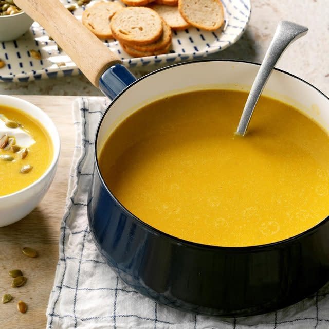 Pumpkin Coconut Soup Exps Pcbbz19 151101 E04 08 1b 13