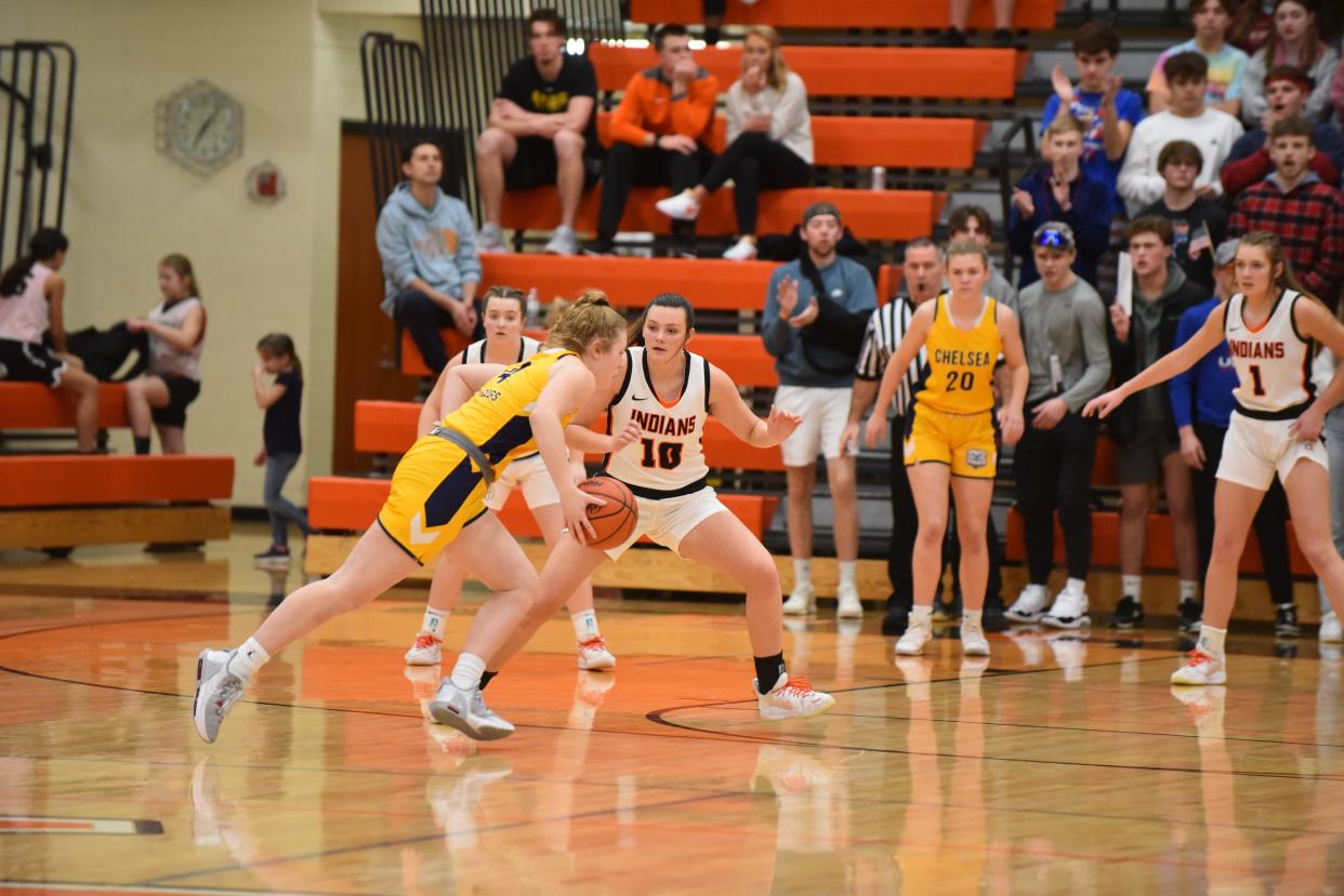 Tecumseh's Jaden Benschoter defends Chelsea's Megan McCalla during a game on Tuesday, Feb. 22. [Telegram photo by Deloris Clark-Osborne]