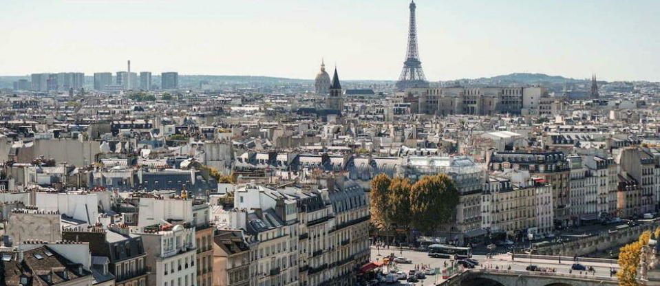 Le prix de l'immobilier baisse, y compris à Paris.  - Credit: