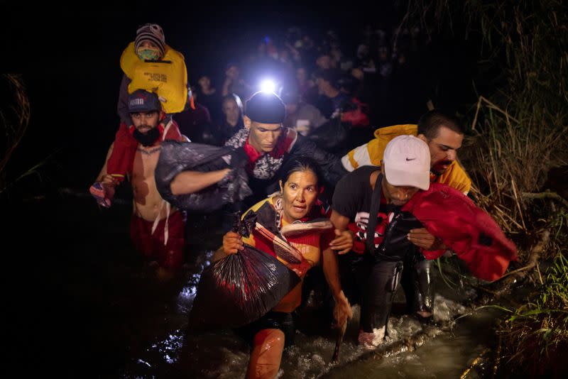 Migrants in Roma, Texas