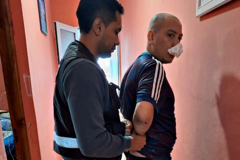 El momento de la detención de Matías Paz, el tirador que abrió fuego en un bar en Salta