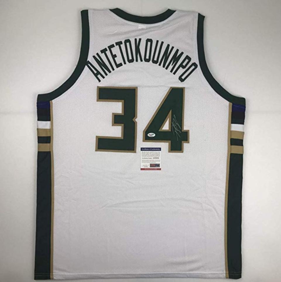 Autographed/Signed Giannis Antetokounmpo Milwaukee White Basketball Jersey