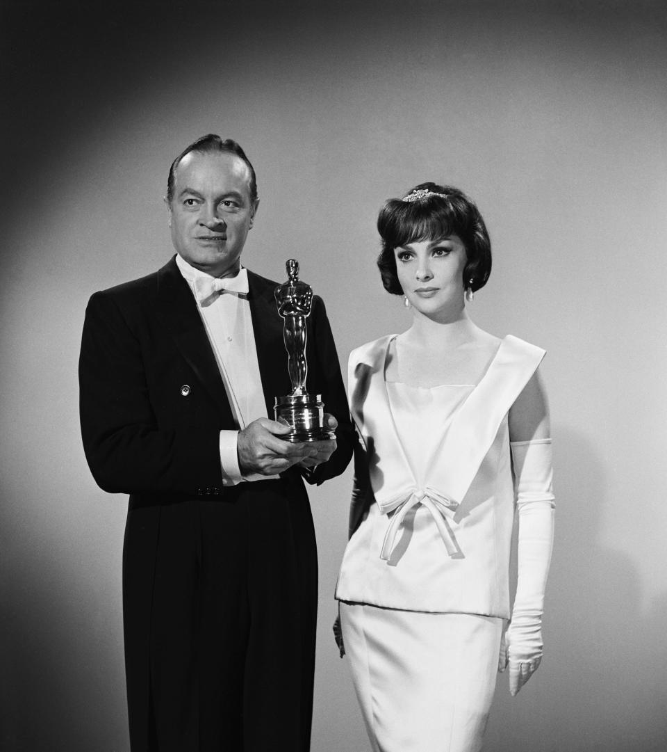 Beyond Old Hollywood Glamour: 27 Fabulous Red Carpet Outfits From the Early Academy Awards