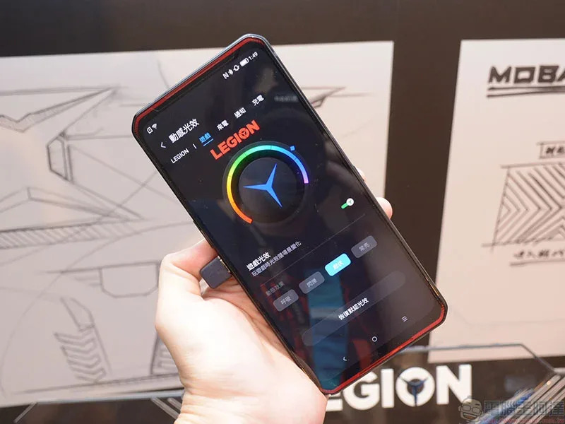 Lenovo Legion Phone Duel 於 9/15 開賣