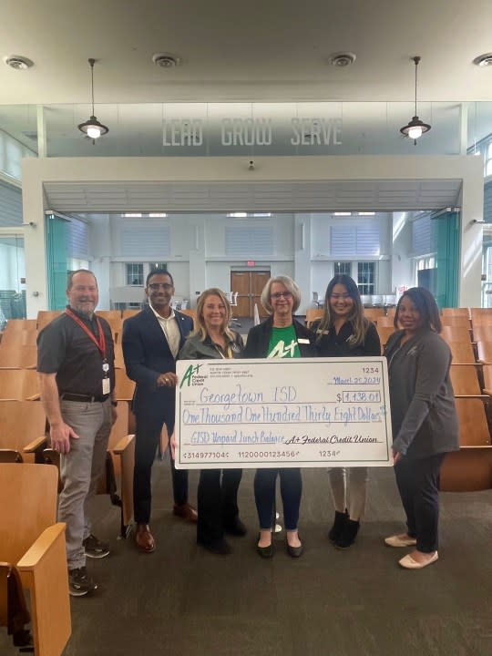 A+FCU makes donation to pay off lunch balances in GISD (Courtesy: Georgetown ISD)