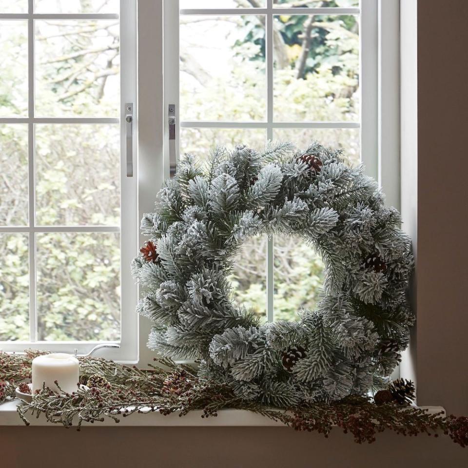 2) Frosted wreath, £40