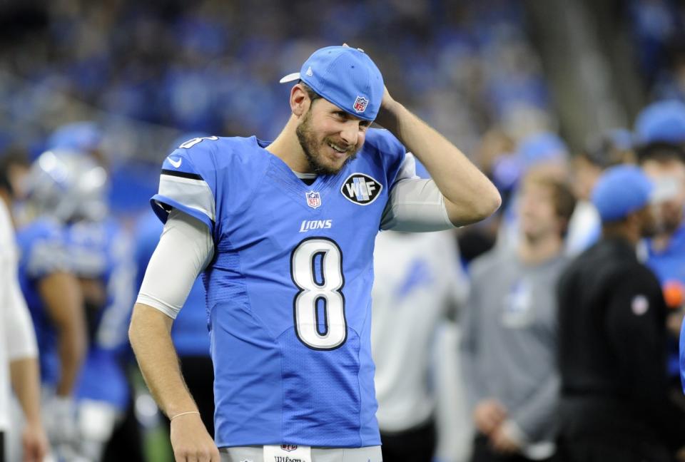 Detroit Lions quarterback Dan Orlovsky (8) walks in the bench area in 2016.