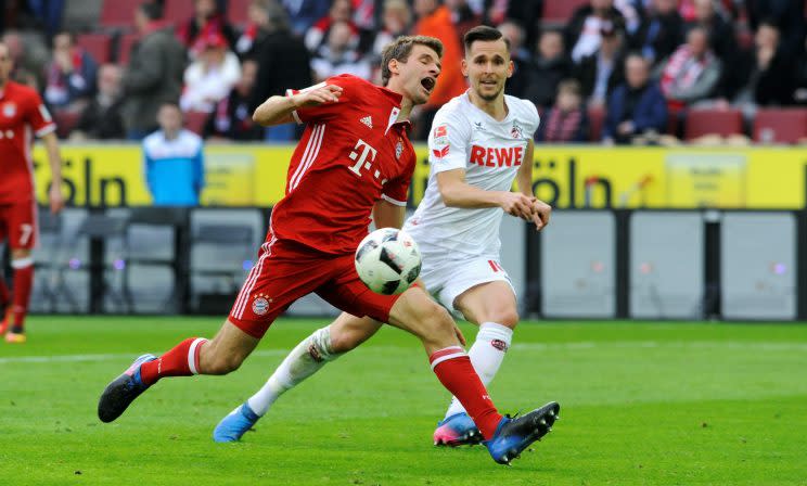 Thomas Müller (l.) gefällt nicht alles in der Profi-Fußball-Welt (Foto: ddp)