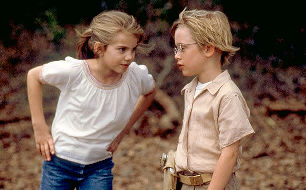 Everett Collection Anna Chlumsky and Macaulay Culkin in 'My Girl'