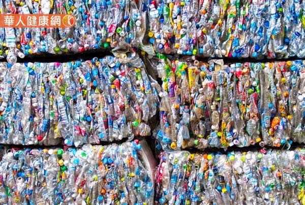 環保冷知識　你有想過回收桶裡的廢塑膠都往哪裡去嗎？