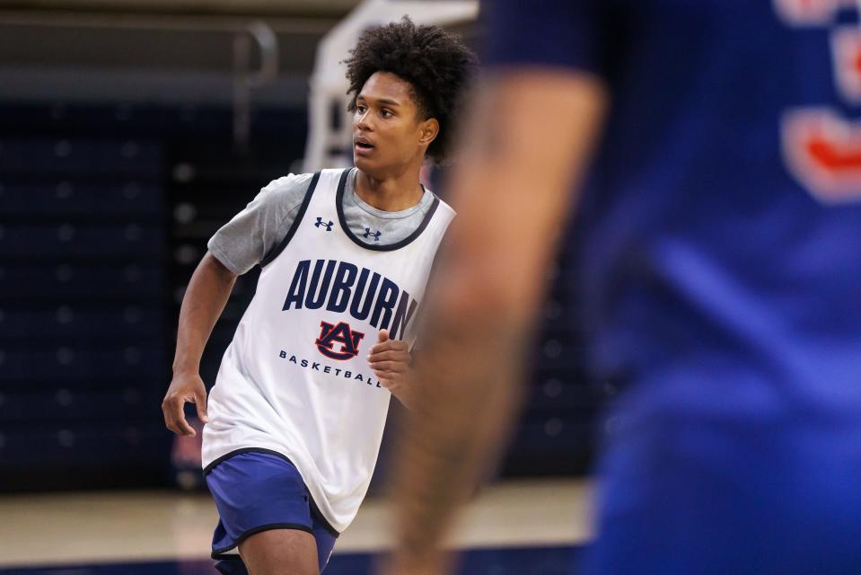 Auburn basketball freshman Aden Holloway (1) during practice at Neville Arena on Sept. 26, 2023.