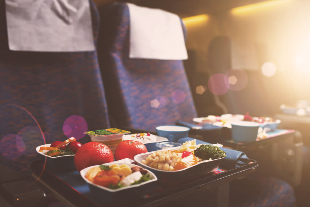 This pop-up restaurant only serves airplane food—But it’s really, really good