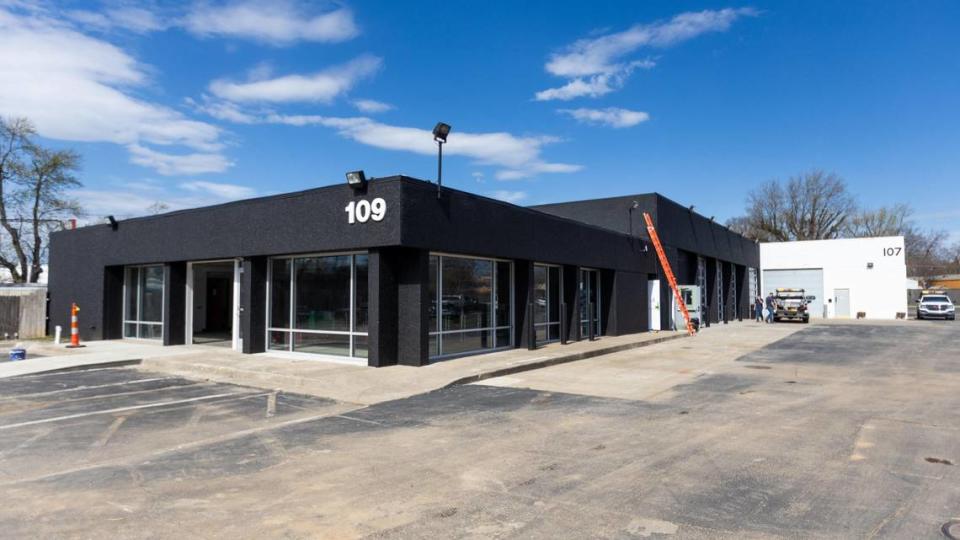 Bespoken Spirits distillery under construction on West Loudon Avenue next to Greyline Station. This will also be open to tours when finished.