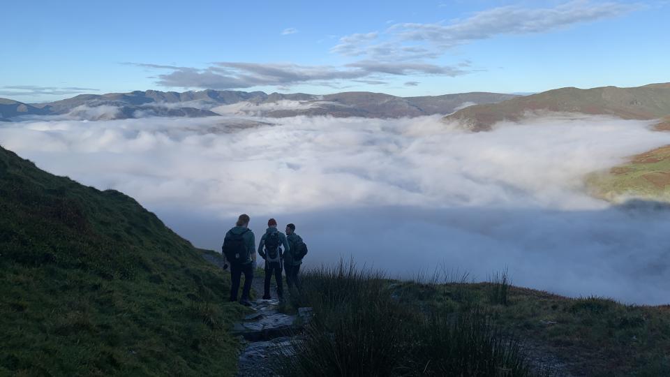 Hiking Wansfell Pike