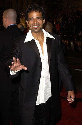 Mario Van Peebles at the Hollywood premiere of Ali