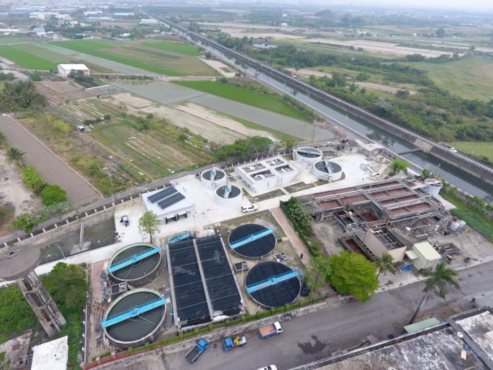 安順排水水質淨化場擴建，獲2021國家卓越建設獎-最佳管理維護類金質獎。（水利局提供）